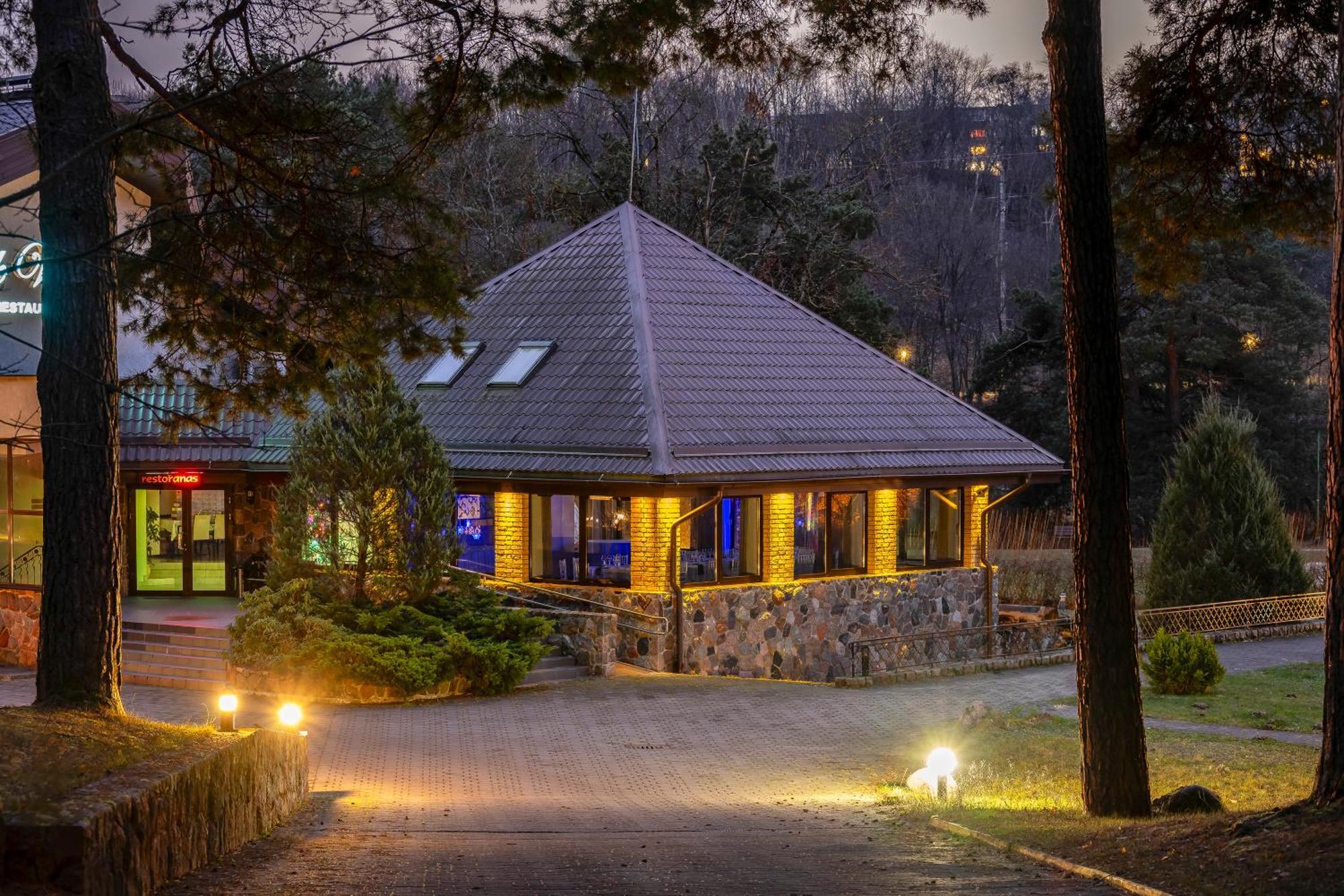 Park Villa Hotel Vilnius Exterior photo